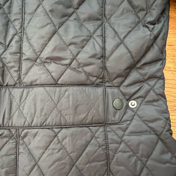 Barbour NWOT quilted black jacket size 4 - Picture 8 of 11